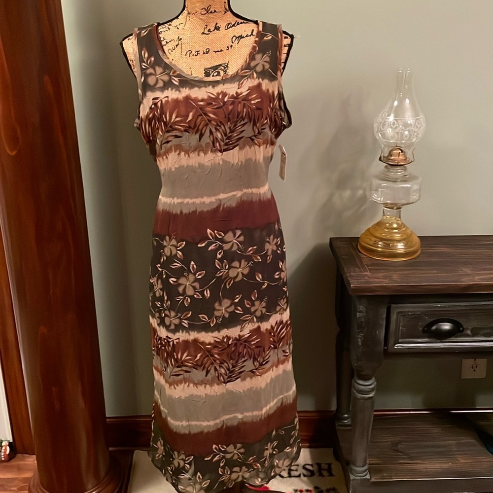 Vintage 1990s Alexandra Lee maxi dress size large. NWT.